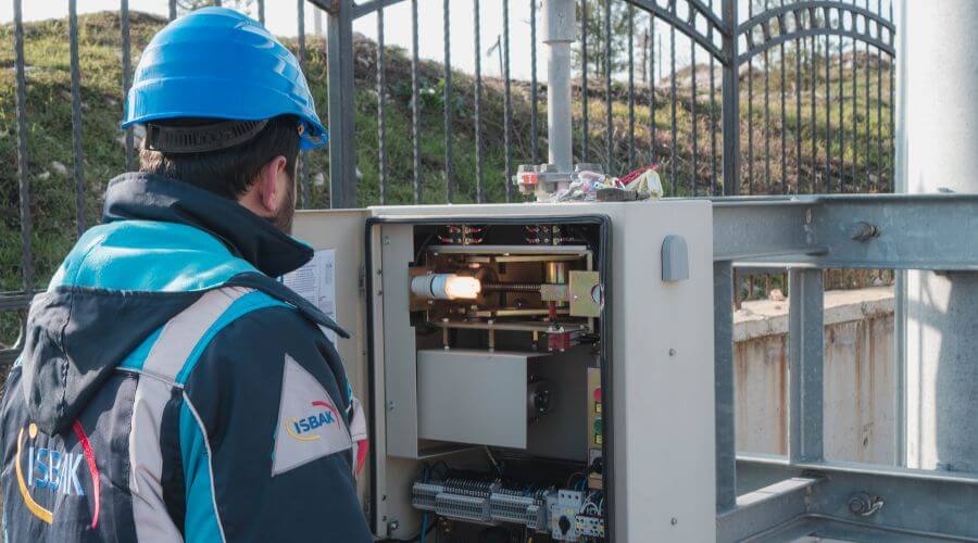 Professional emergency electrician services in Mississippi